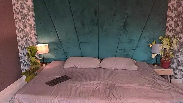 Aaron Eze online show from 03-14-26, 12:21