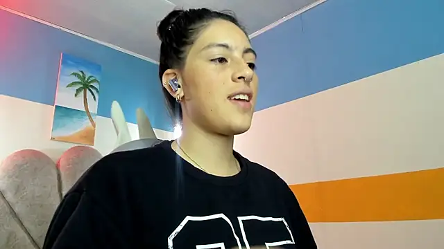 moon winy online show from 10-29-25, 11:34