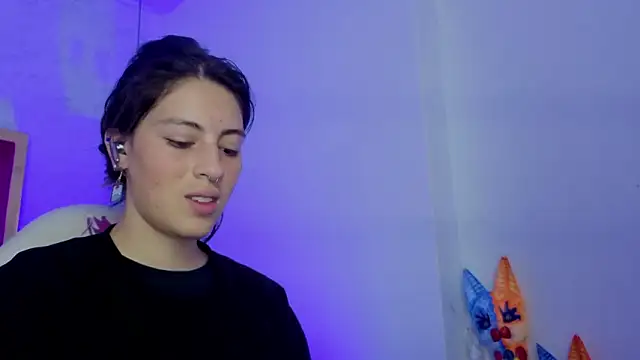 moon winy online show from 02-18-26, 11:39