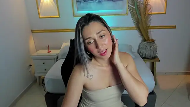 karlyy  online show from 02-02-26, 07:12