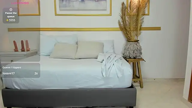 karlyy  online show from 02-06-26, 07:17