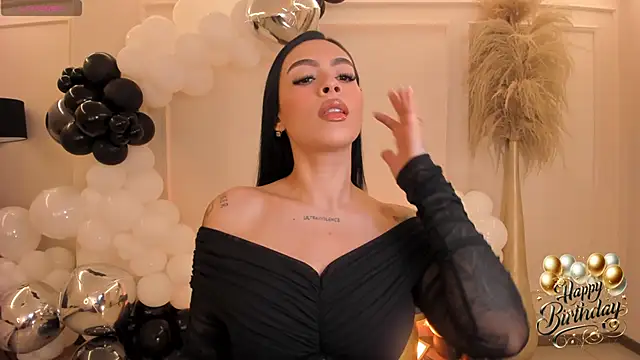 ChristineFord  online show from 11-06-25, 12:50