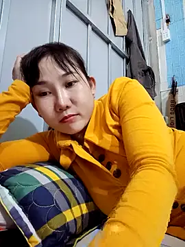 Snapshot of Ana-love2025 chatting on 10-30-25, 02:35 Ana-love2025 online show from 10-30-25, 02:35