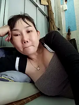 Snapshot of Ana-love2025 chatting on 11-07-25, 01:49 Ana-love2025 online show from 11-07-25, 01:49