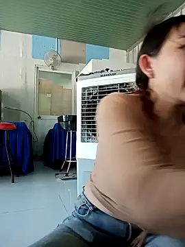 Snapshot of Ana-love2025 chatting on 11-14-25, 03:16 Ana-love2025 online show from 11-14-25, 03:16