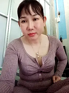 Snapshot of Ana-love2025 chatting on 11-20-25, 01:17 Ana-love2025 online show from 11-20-25, 01:17