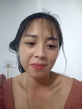 mochi suka online show from 10-21-25, 10:49