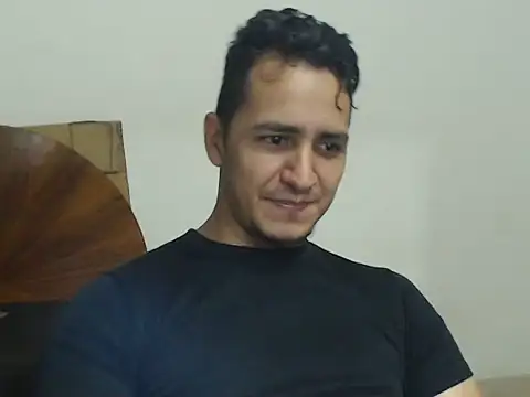 DarkTheKing online show from 10-18-25, 04:37