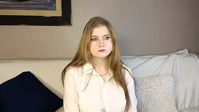 Snapshot of NightSaffron chatting on 11-27-25, 06:48 NightSaffron online show from 11-27-25, 06:48