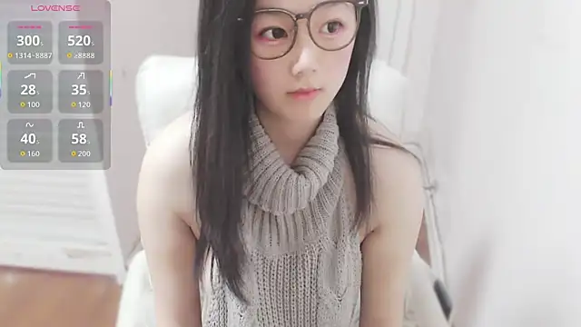 Snapshot of Gogo-798 chatting on 02-05-26, 11:31 Gogo-798 online show from 02-05-26, 11:31