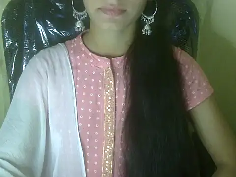 Shezi N online show from 10-24-25, 08:44