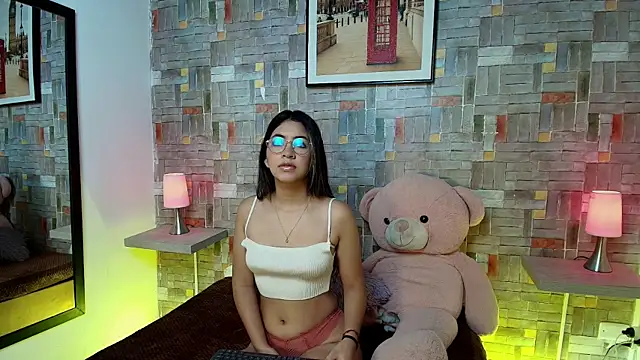 Snapshot of rachel_mds chatting on 10-26-25, 01:39 rachel mds online show from 10-26-25, 01:39