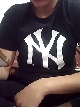 anaya00 online show from 11-04-25, 03:27