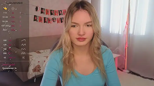 EvelynSin online show from 10-22-25, 09:42