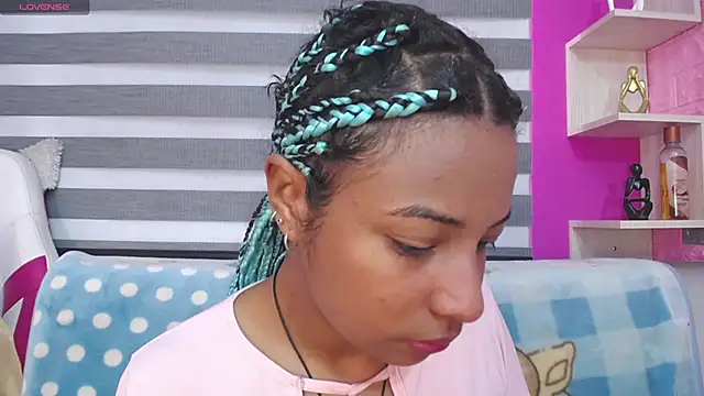 Zoe Rider online show from 12-14-25, 12:21