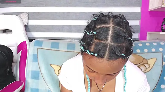 Zoe Rider online show from 12-16-25, 12:32