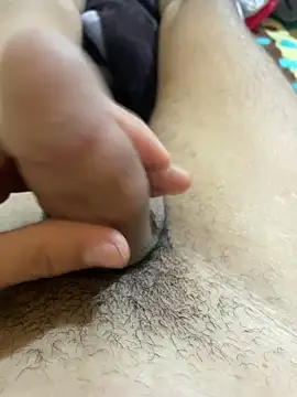 yoryy07 online show from 11-11-25, 01:33