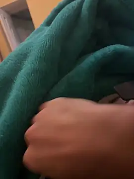 dragondragos online show from 10-18-25, 12:06