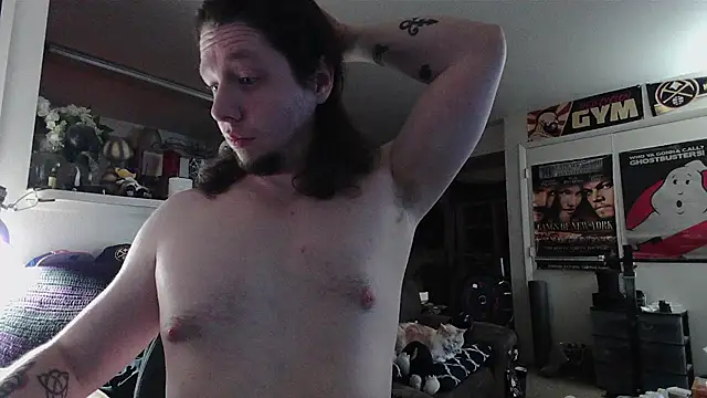 biggerisbetter12 online show from 02-04-26, 01:33