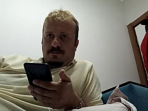 WORLDJR online show from 10-27-25, 05:50