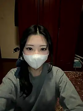 Snapshot of _Mirei_ chatting on 11-14-25, 08:35 Mirei online show from 11-14-25, 08:35