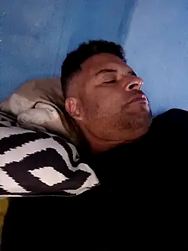 mineiro0388 online show from 11-26-25, 03:07