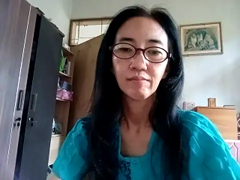 princessD077 online show from 10-24-25, 01:35