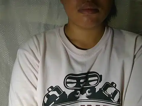 Snapshot of ChubbyButty chatting on 11-25-25, 02:33 ChubbyButty online show from 11-25-25, 02:33