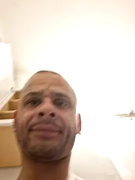 PHILUMYOURHOLES616 online show from 10-17-25, 07:00
