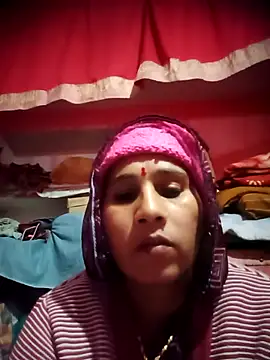 OliveGreen22 online show from 12-22-25, 07:05