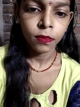 Snapshot of Itz_Aisha__ chatting on 10-19-25, 11:44 Itz Aisha   online show from 10-19-25, 11:44