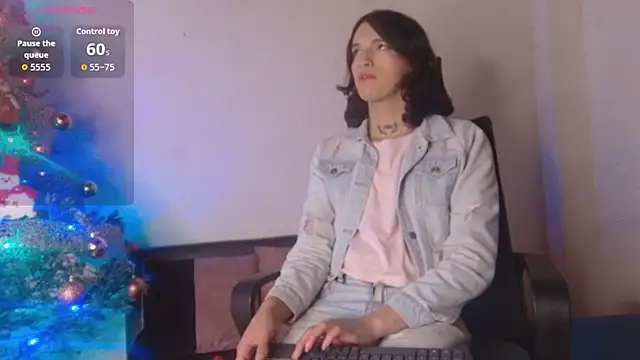 Scarlett crastrawberry online show from 11-20-25, 09:36