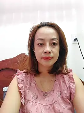 Baby-bigboobs20 online show from 10-24-25, 11:12