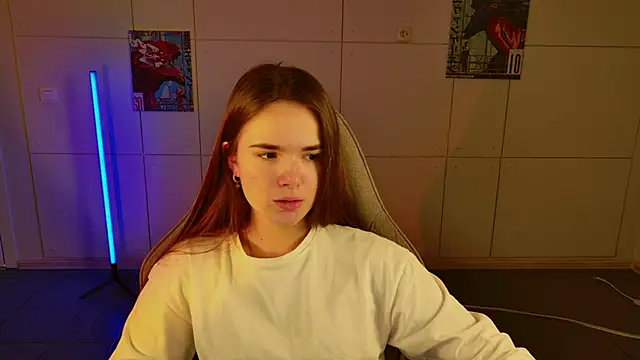 Snapshot of May_Bloom chatting on 11-11-25, 09:20 May Bloom online show from 11-11-25, 09:20