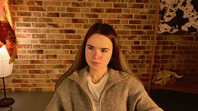 Snapshot of May_Bloom chatting on 11-23-25, 09:20 May Bloom online show from 11-23-25, 09:20