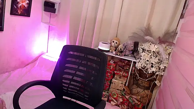 Katesy12 online show from 12-17-25, 01:55