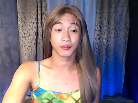 taylaxuxu online show from 02-26-26, 04:22