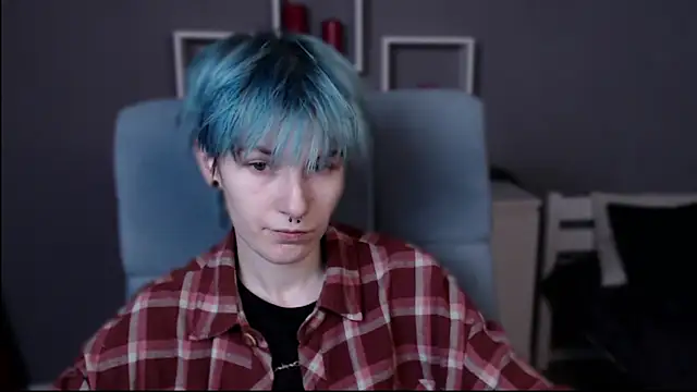 guitarandangell online show from 10-30-25, 07:32