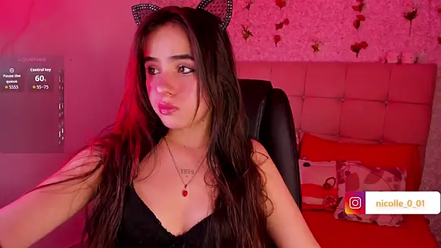 amelia ferrerx online show from 11-30-25, 03:10