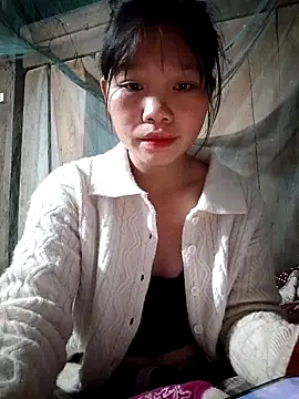 linh-miu99 online show from 11-26-25, 01:01