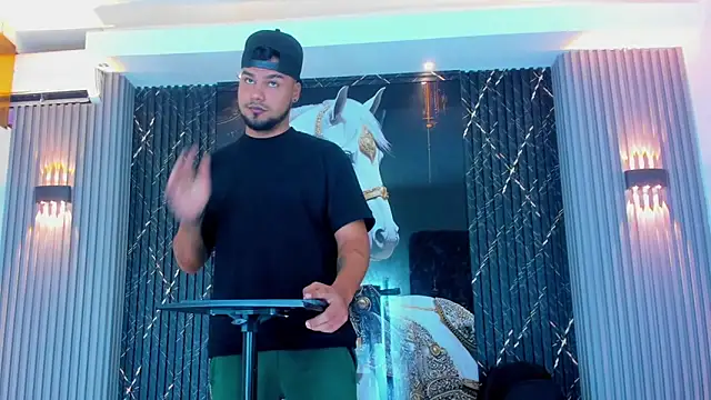 handsome boys22 online show from 11-03-25, 12:17