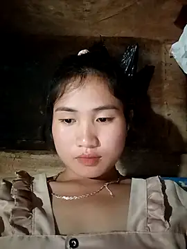 Snapshot of huhu-lele chatting on 10-26-25, 05:46 huhu-lele online show from 10-26-25, 05:46