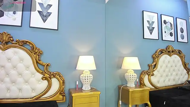 MiaCassel online show from 11-17-25, 12:11