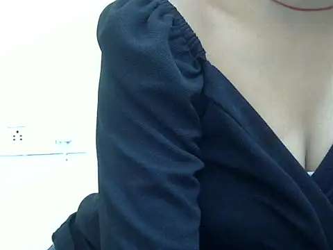 alexaroliluv online show from 10-25-25, 05:37