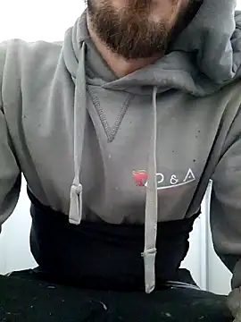 16enes16 online show from 11-12-25, 12:05