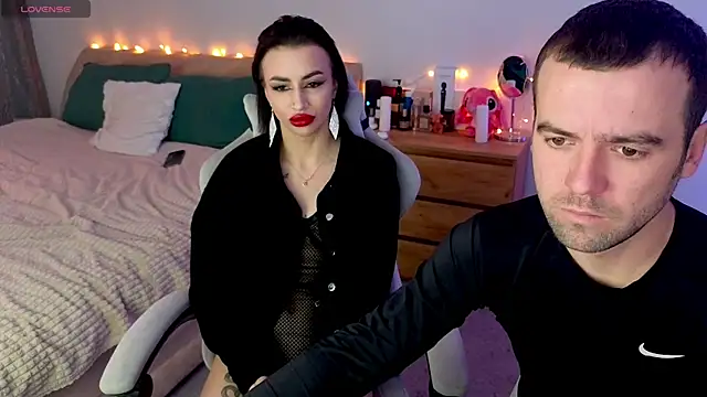 AdeleLaCr0ix online show from 12-01-25, 01:10