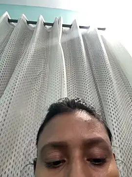 heenashai online show from 12-19-25, 08:16