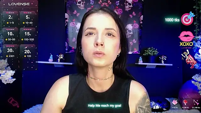 Snapshot of Emma_sweet_hot chatting on 02-06-26, 04:32 Emma sweet hot online show from 02-06-26, 04:32