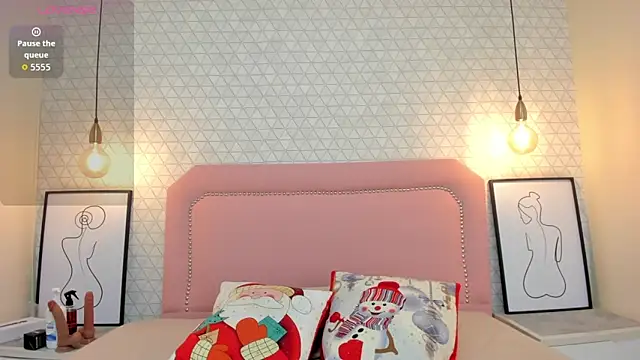 Snapshot of TAYLORMEYER1 chatting on 12-04-25, 03:38 TAYLORMEYER1 online show from 12-04-25, 03:38