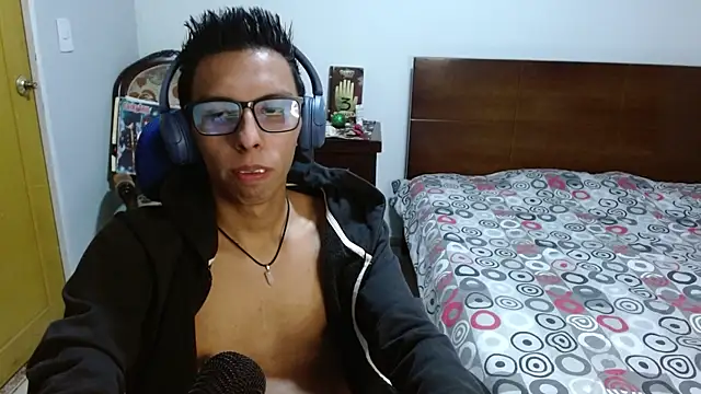 DavTwink3100 online show from 12-14-25, 02:06